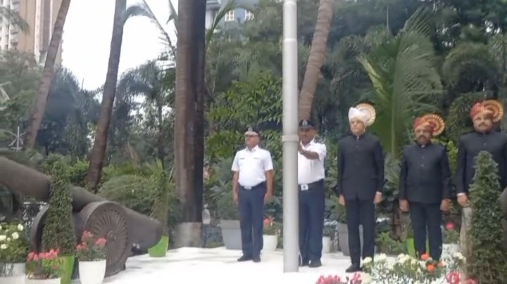 Screenshot_20250815_222945_Video Player